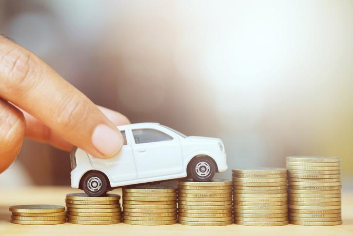 Carte grise : vers une forte hausse du prix du cheval fiscal en 2025 ?