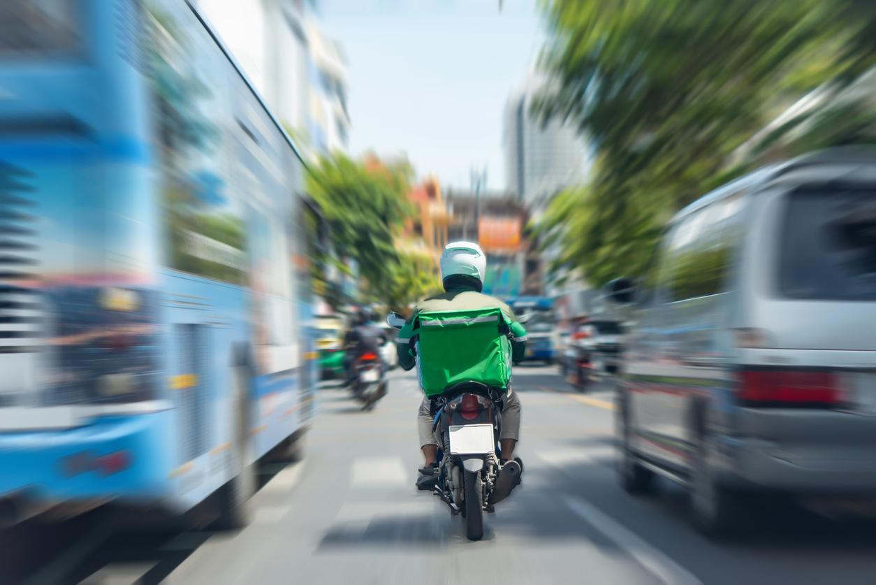 La circulation inter-files pour les motards prolongée jusqu'en 2025 !