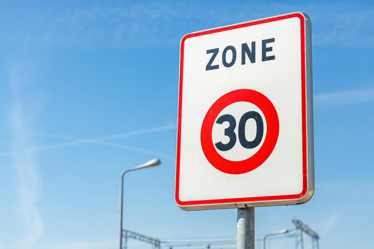 Limitation de vitesse en 2025 : à quoi faut-il se préparer ?